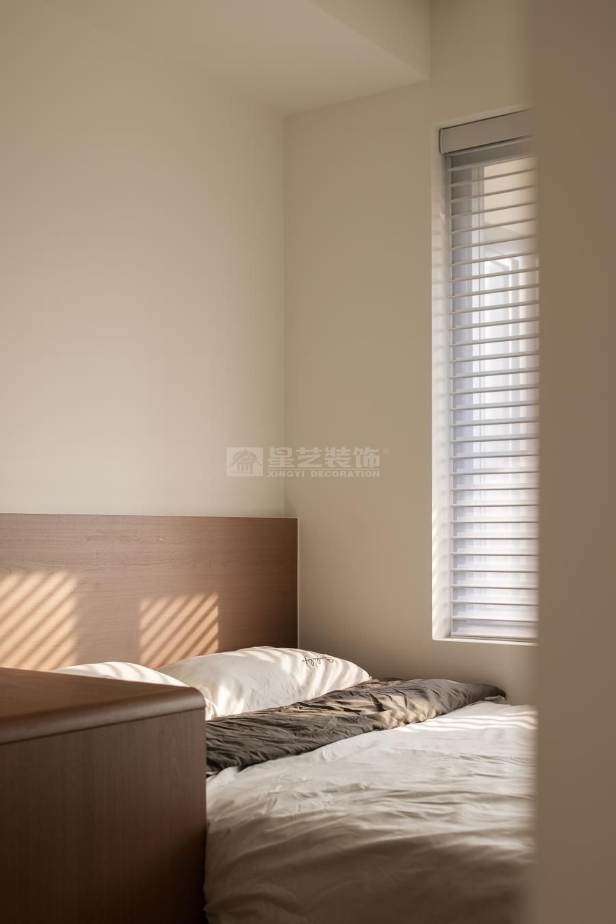 195方的大气现代原木风(图18)